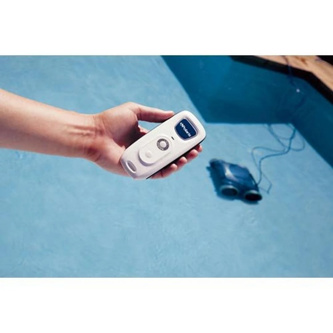 Polaris - 9550 Sport Robotic Pool Cleaner, Includes Remote & Caddy 7 Polaris - 9550 Sport Robotic Pool Cleaner, Includes Remote & Caddy - Image 7