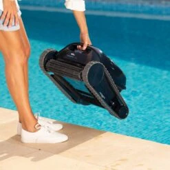 Dolphin - Liberty 300 Cordless Robotic Pool Cleaner -Aqua Bliss Supply Liberty 300 Cordless Robotic Pool Cleaner 3