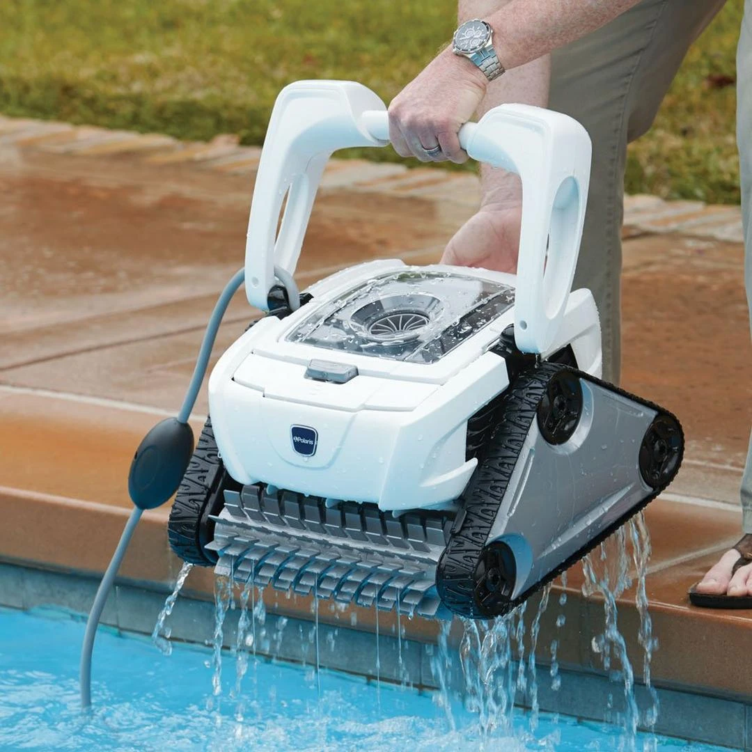 Polaris - P825 Robotic Pool Cleaner 5 Polaris - P825 Robotic Pool Cleaner - Image 5